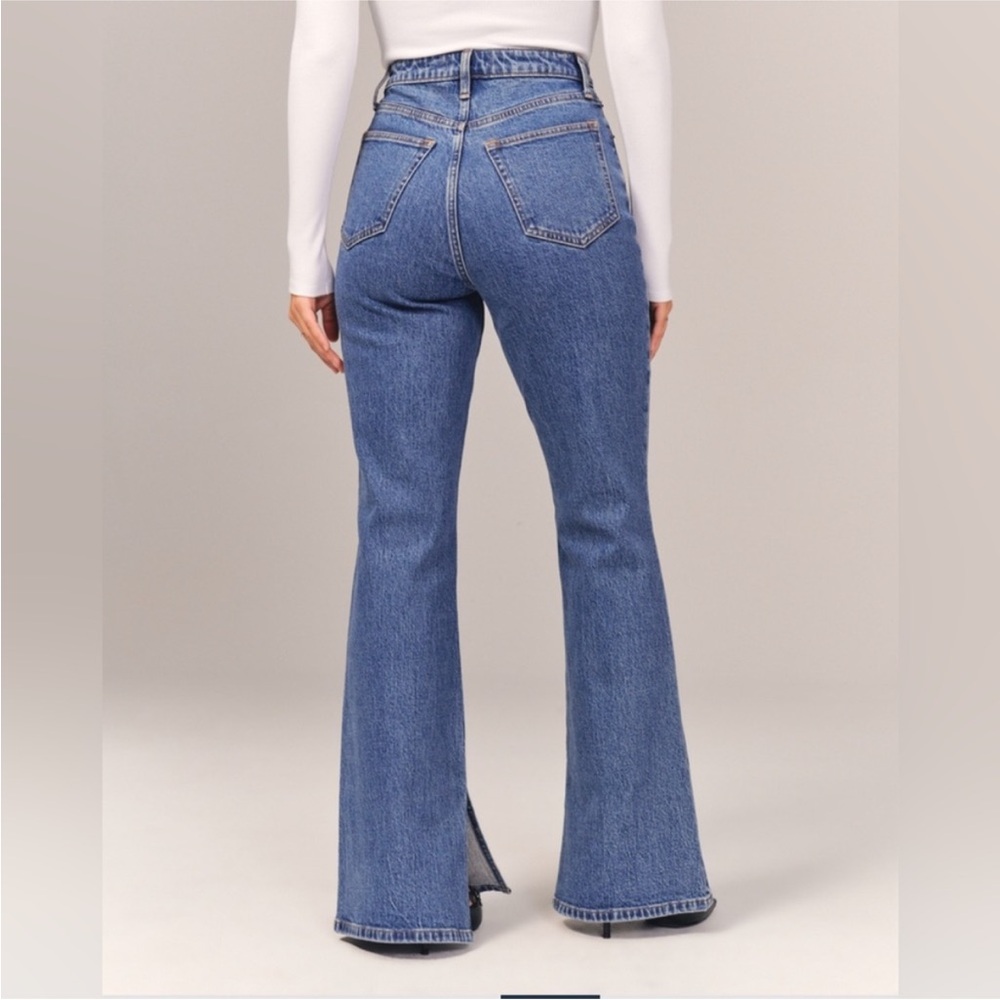 Abercrombie Vintage Flare High Rise Jeans Women Size 16/33 Short - Picture 3 of 9